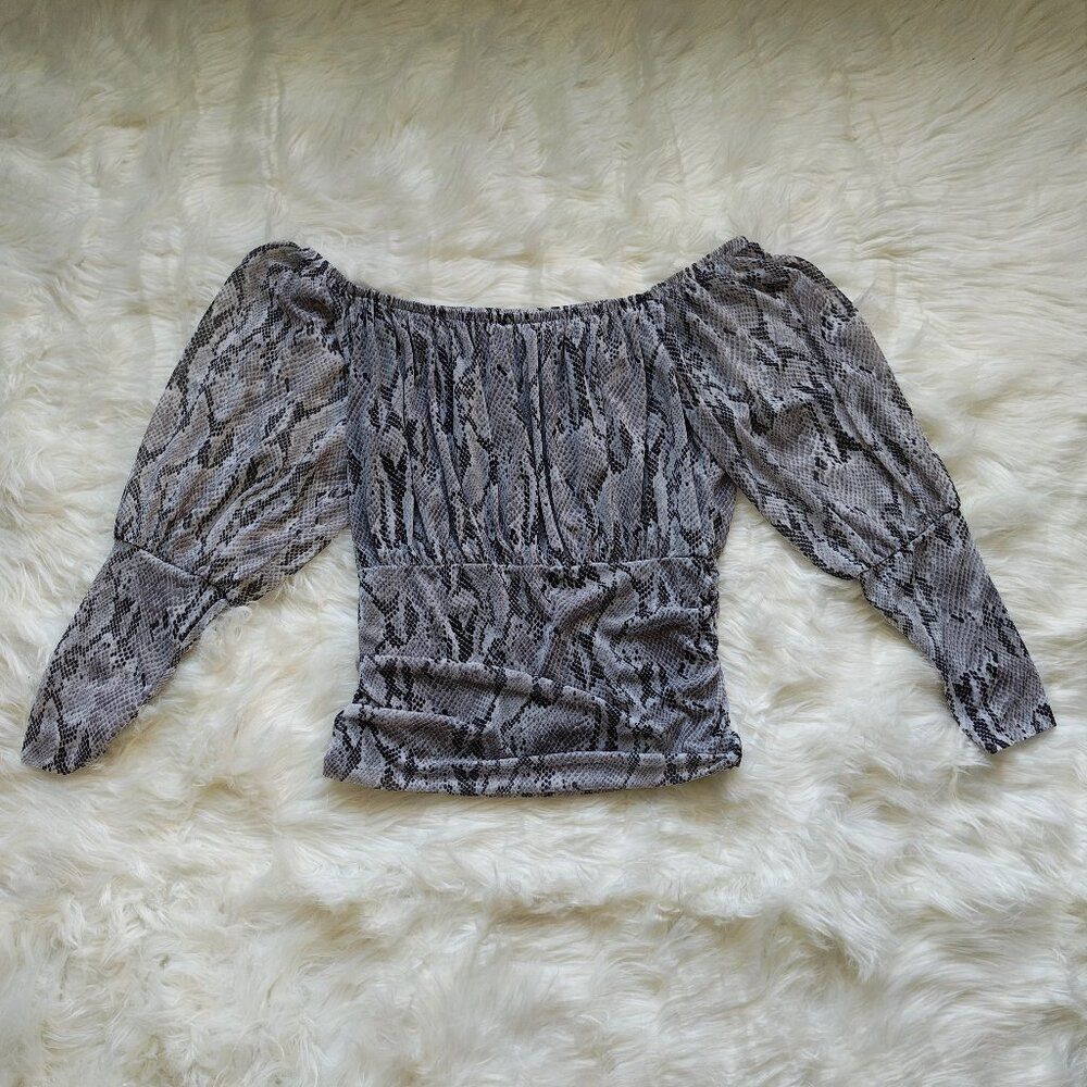 Express Snake Skin Print Off-the-Shoulder Blouse, SIZE Medium